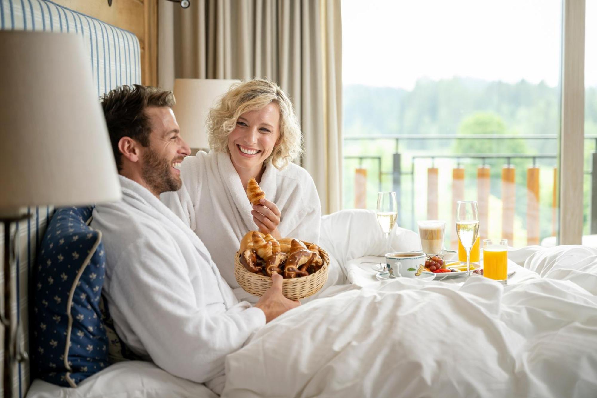 Sonnenalp Resort أوفتيرشفانغ المظهر الخارجي الصورة