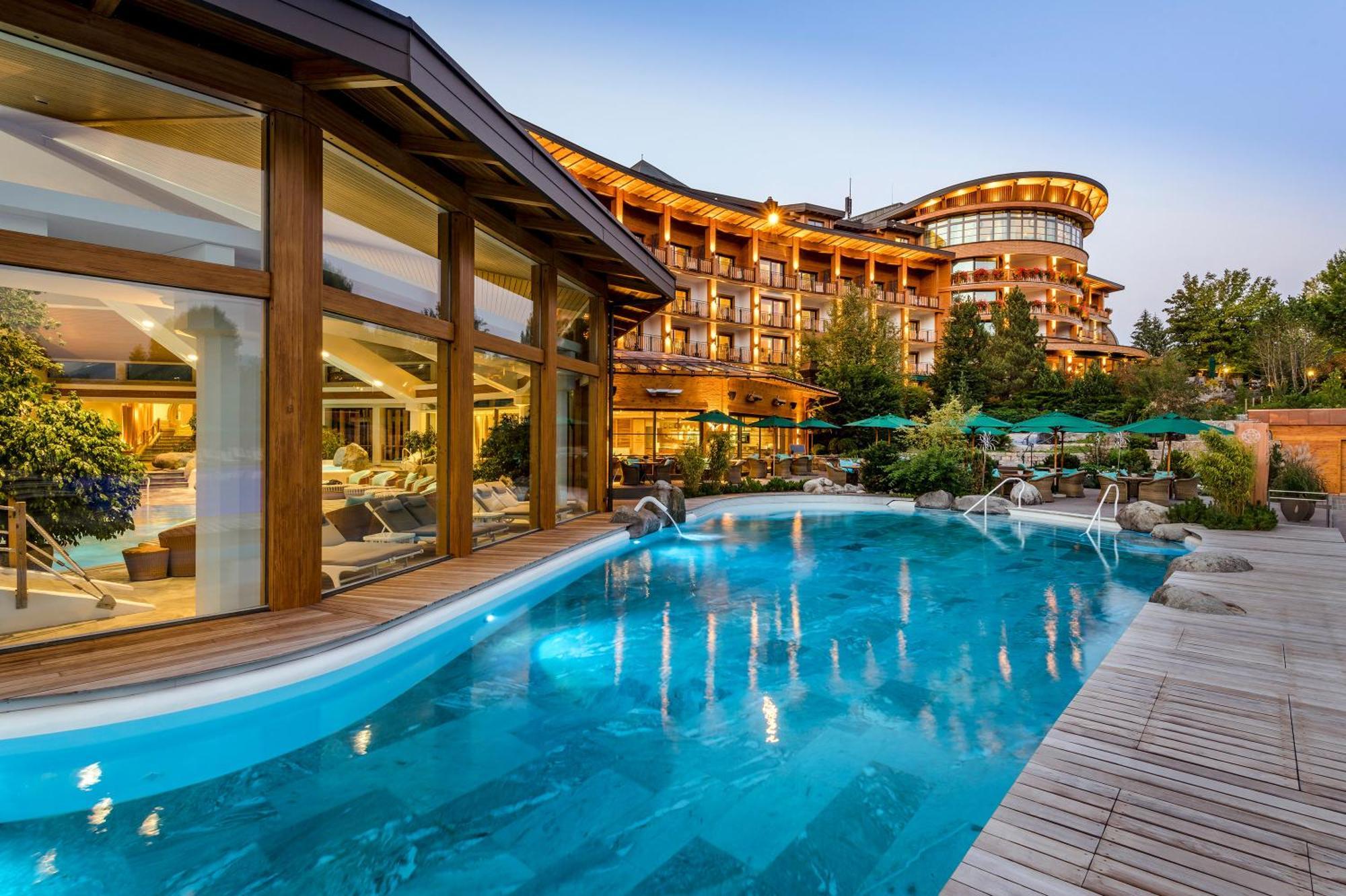 Sonnenalp Resort أوفتيرشفانغ المظهر الخارجي الصورة