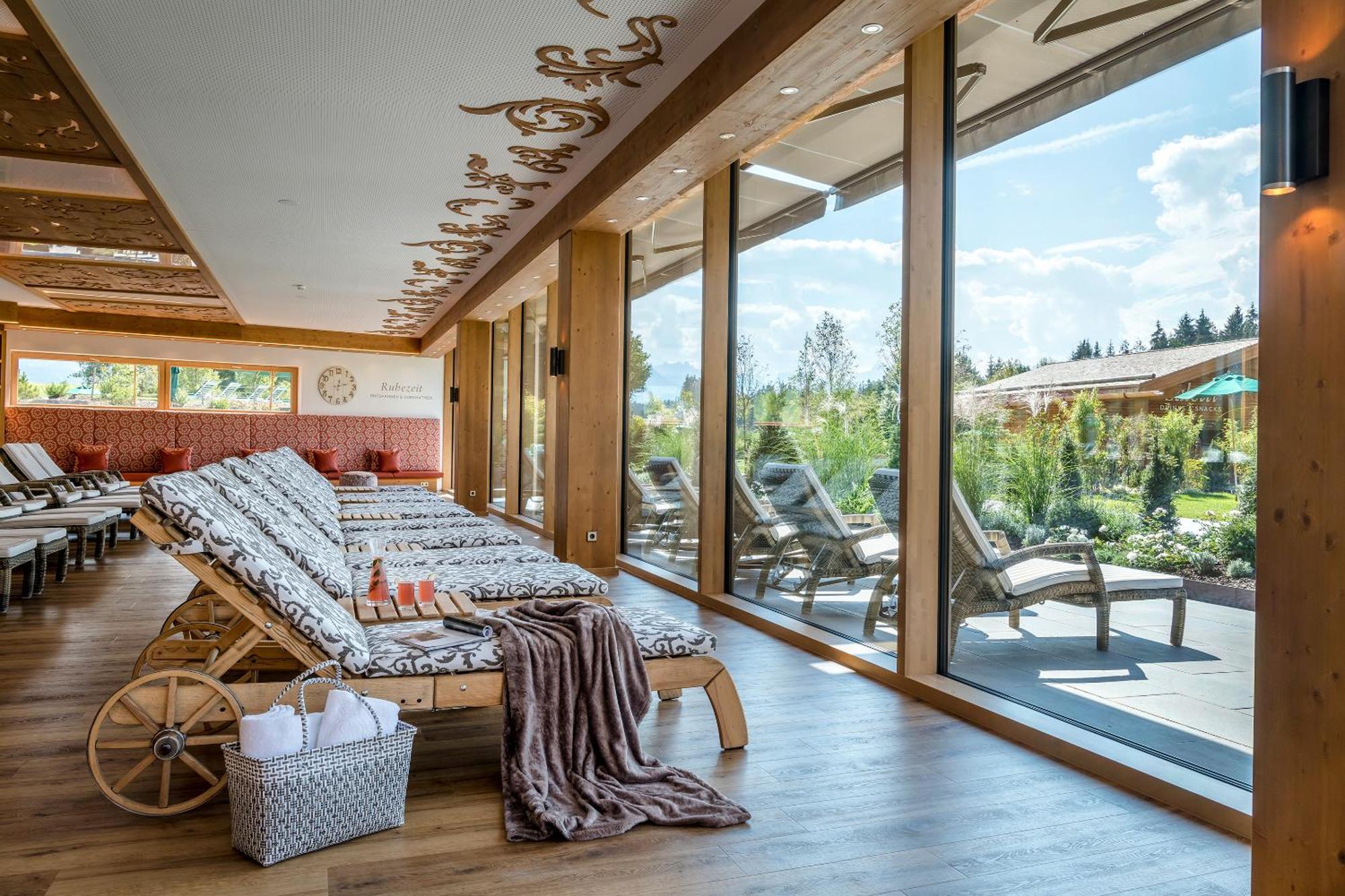 Sonnenalp Resort أوفتيرشفانغ المظهر الخارجي الصورة